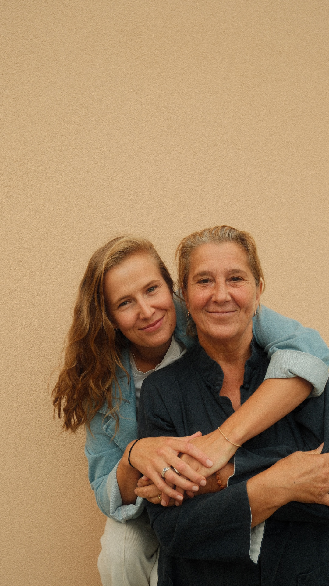 Šárka Procházková a Sára Hollasová